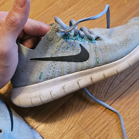 Nike Flyknit Free RN 6W - Picture 3 of 5